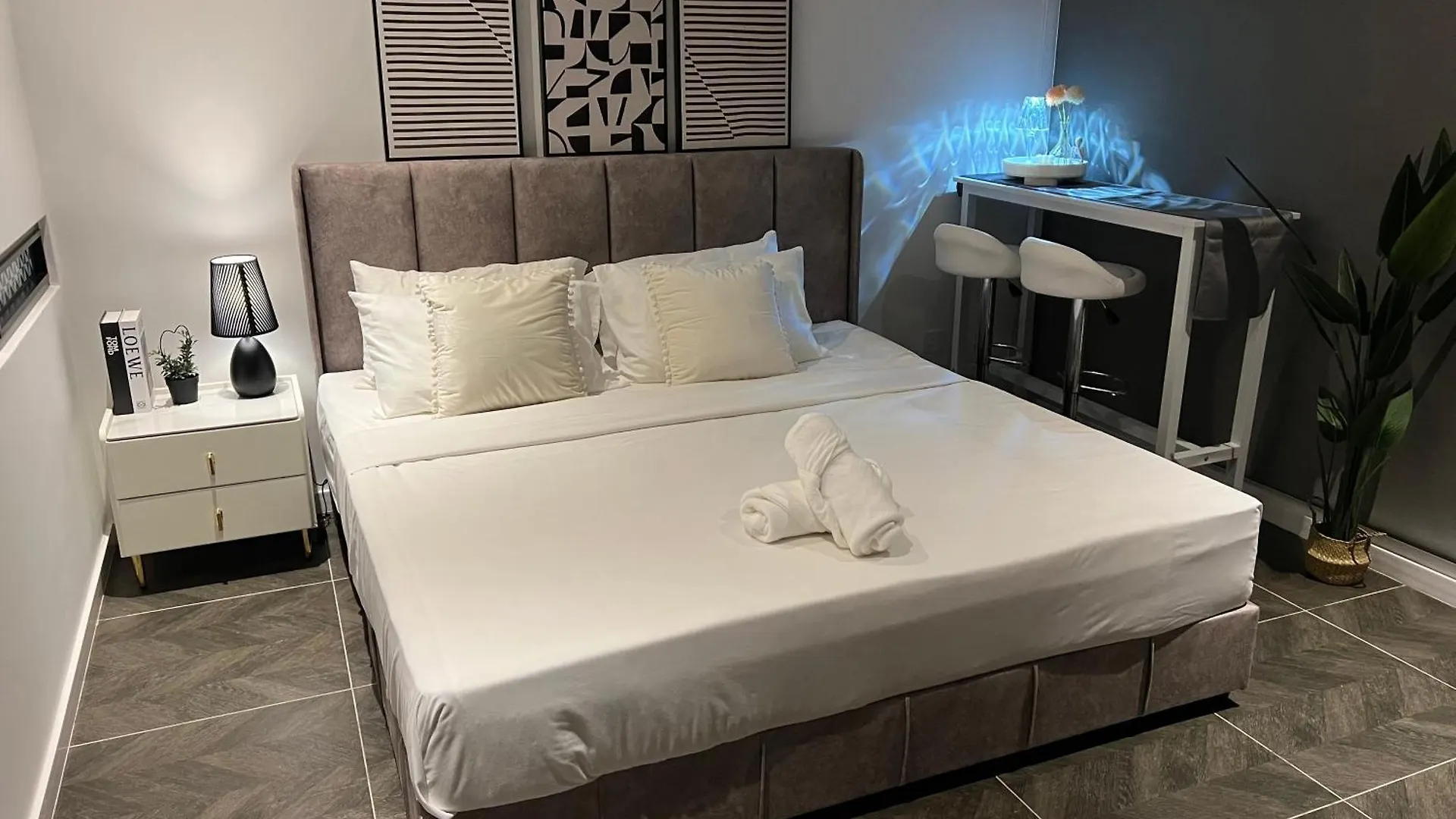 Scarletz Suites Kuala Lumpur By City Center 0*,