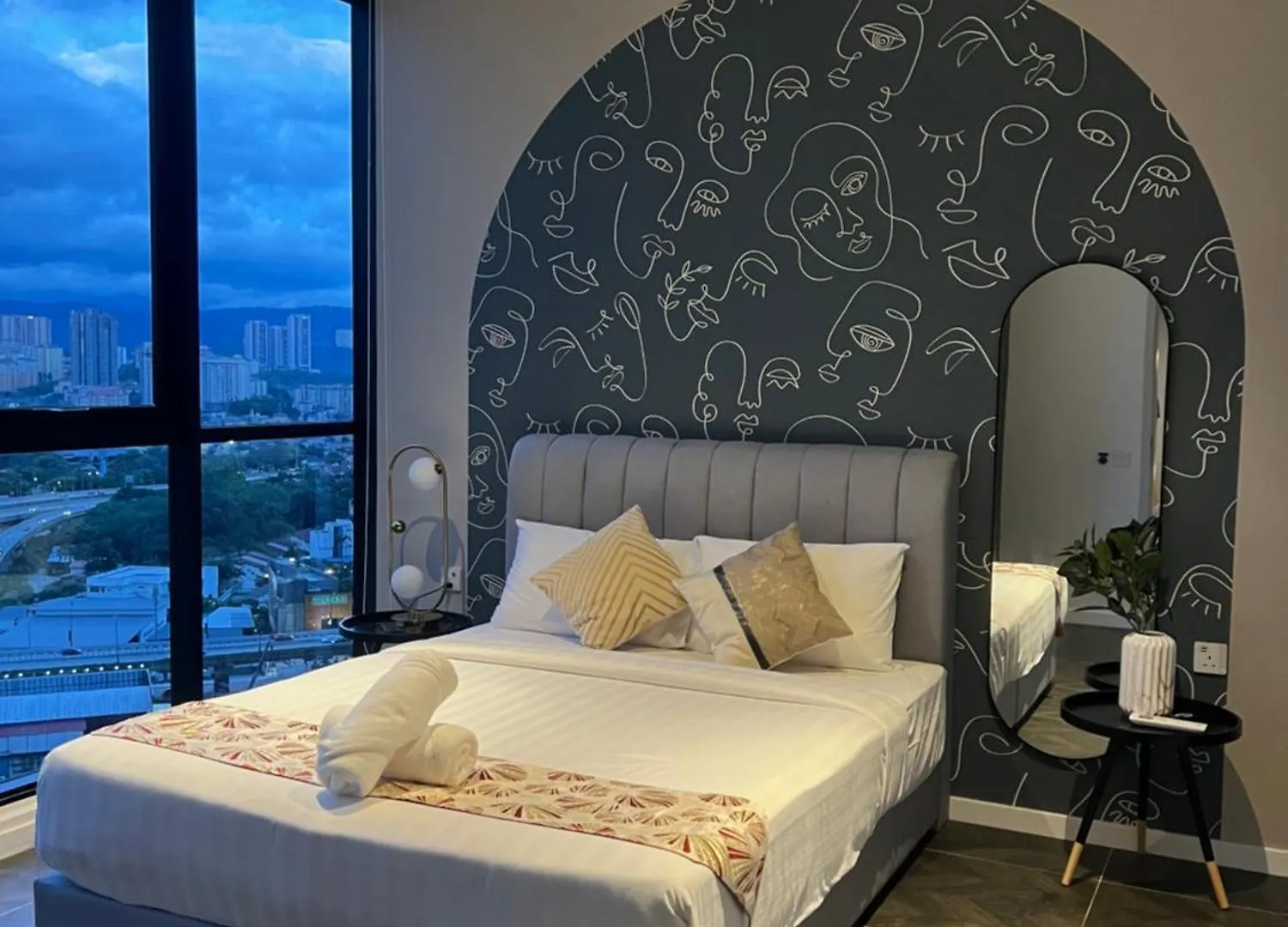 Scarletz Suites Kuala Lumpur By City Center 0*,